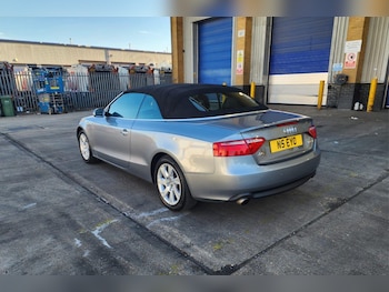 Used Audi A5 Cabriolet 2010 for sale - 79325089: Photo