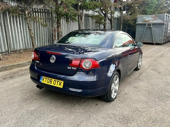Used Volkswagen EOS 2008 for sale - 78636410: Photo