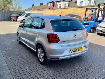 Used Volkswagen Polo 2017 for sale - 78147827: Photo