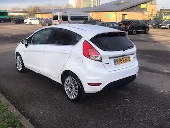 Used Ford Fiesta 2013 for sale - 77304991: Photo
