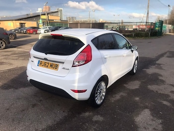 Used Ford Fiesta 2013 for sale - 77304991: Photo