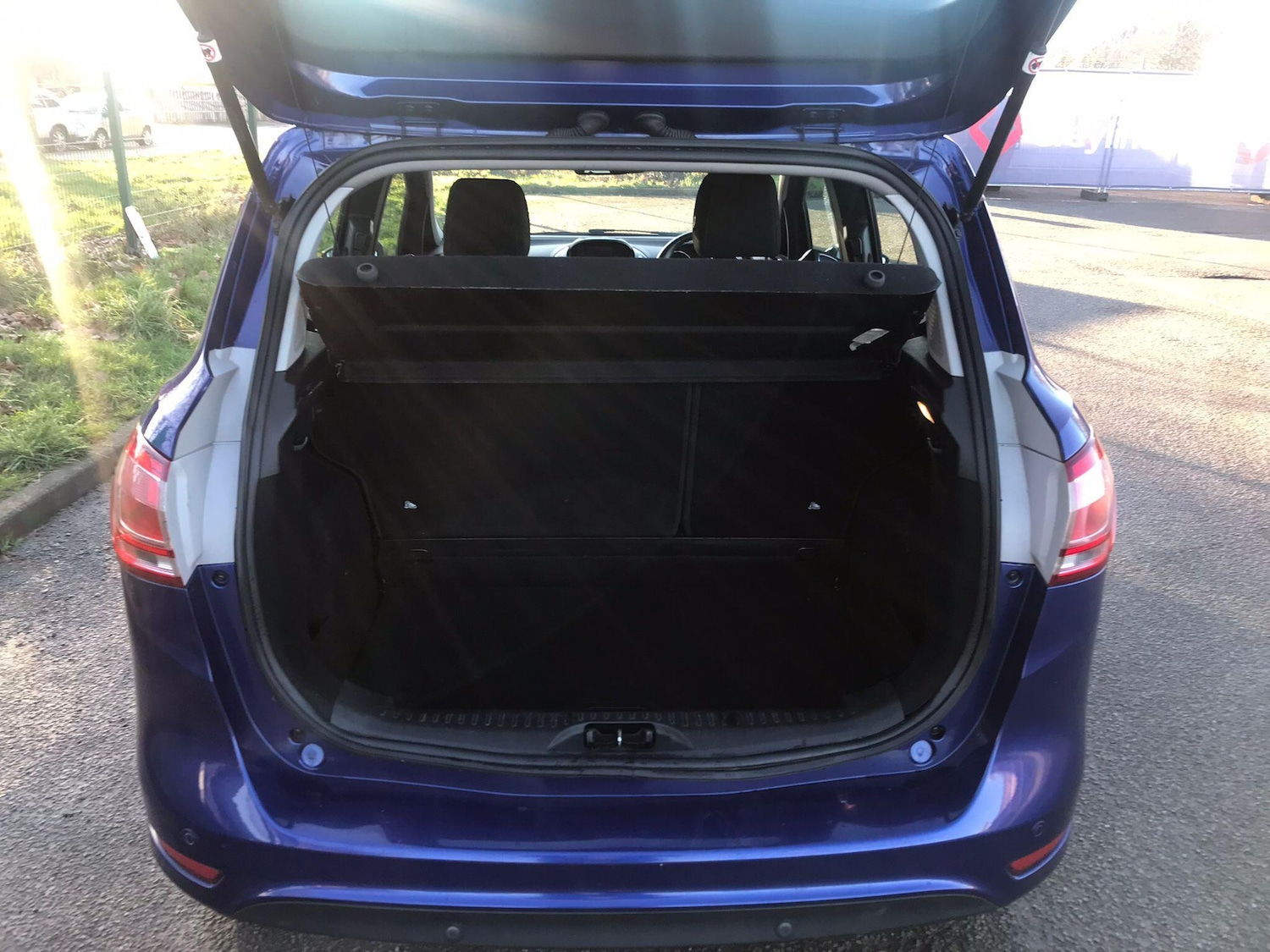 Used Ford B-MAX 2016 for sale - 77425765: Photo 16