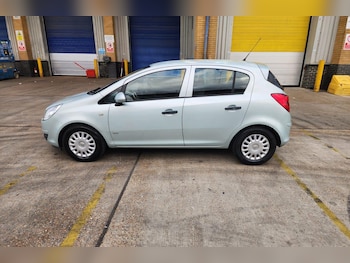 Used Vauxhall Corsa 2009 for sale - 79362601: Photo