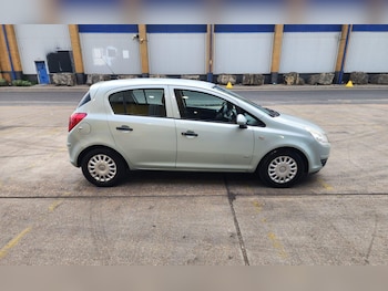 Used Vauxhall Corsa 2009 for sale - 79362601: Photo