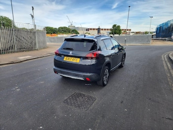 Used Peugeot 2008 2017 for sale - 78898192: Photo
