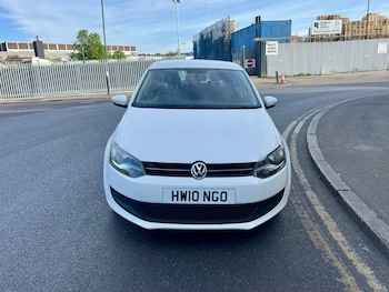 Used Volkswagen Polo 2010 for sale - 78601108: Photo