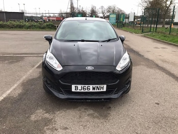 Used Ford Fiesta 2016 for sale - 77709705: Photo