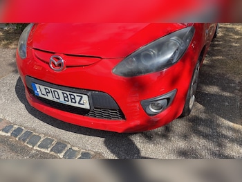 Used Mazda Mazda2 2010 for sale - 79601611: Photo