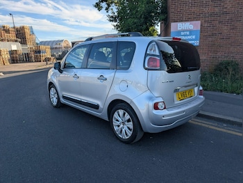 Used Citroen C3 Picasso 2015 for sale - 78946520: Photo