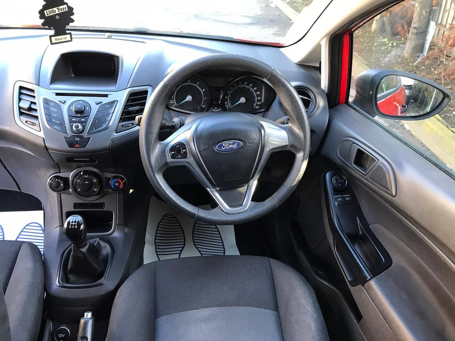 Used Ford Fiesta 2014 for sale - 77670341: Photo 9