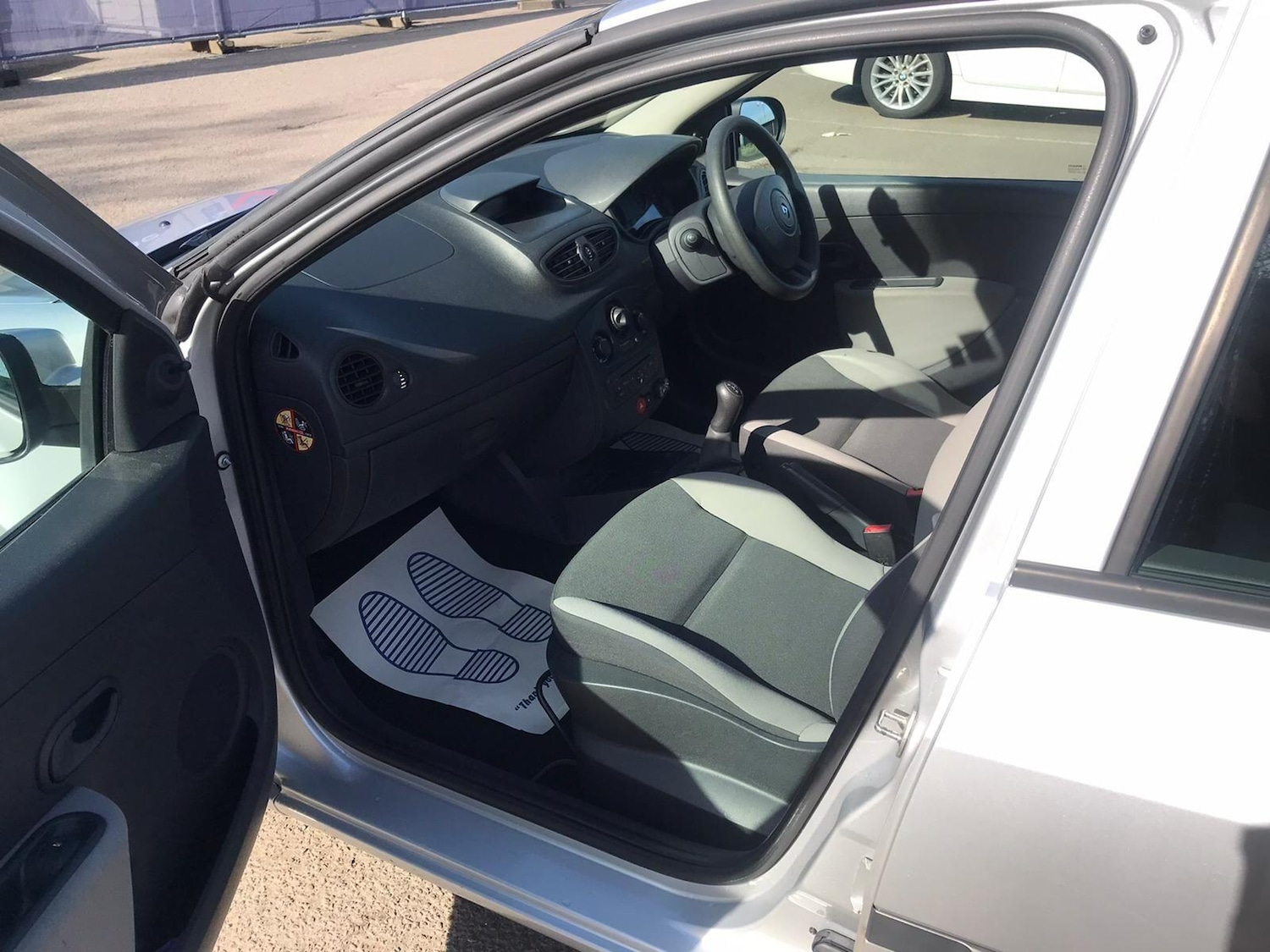 Used Renault Clio 2011 for sale - 77723203: Photo 10