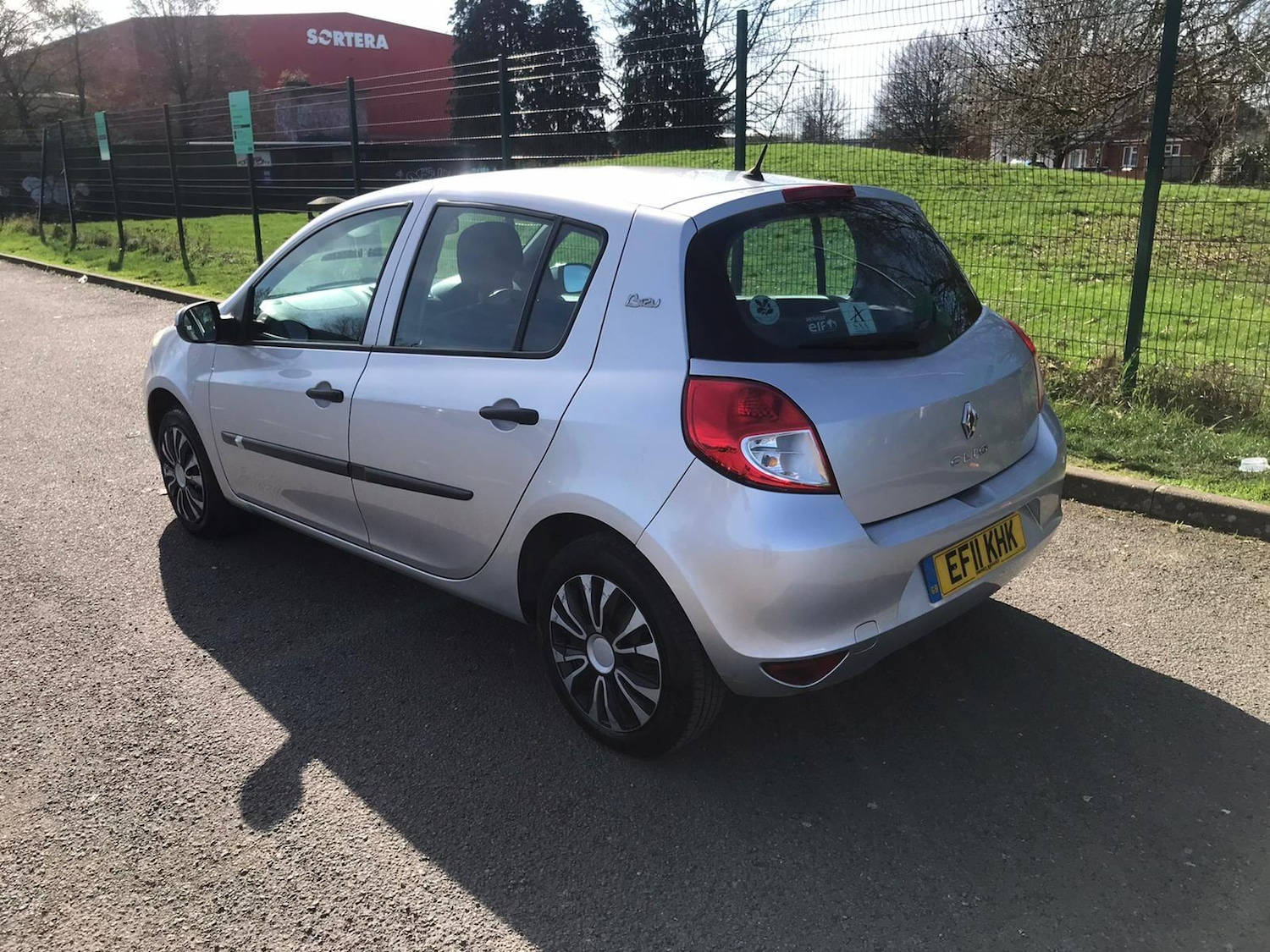 Used Renault Clio 2011 for sale - 77723203: Photo 5