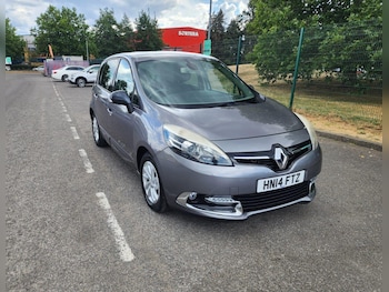 Used Renault Scenic 2014 for sale - 79464289: Photo