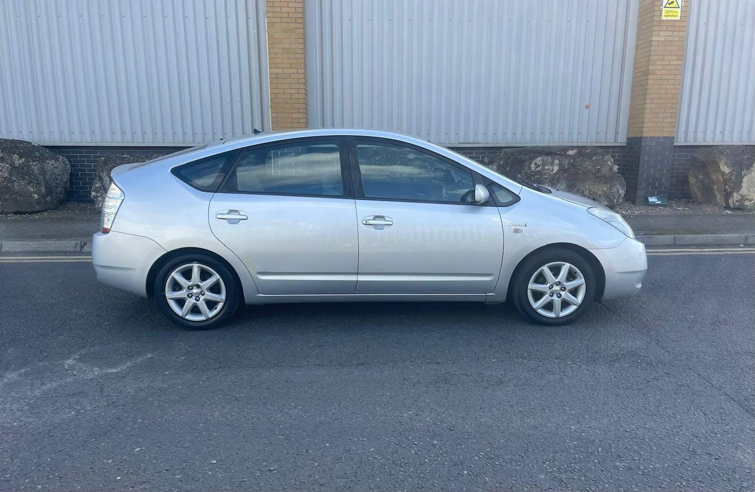 Used Toyota Prius for sale - 77957583: Photo 4