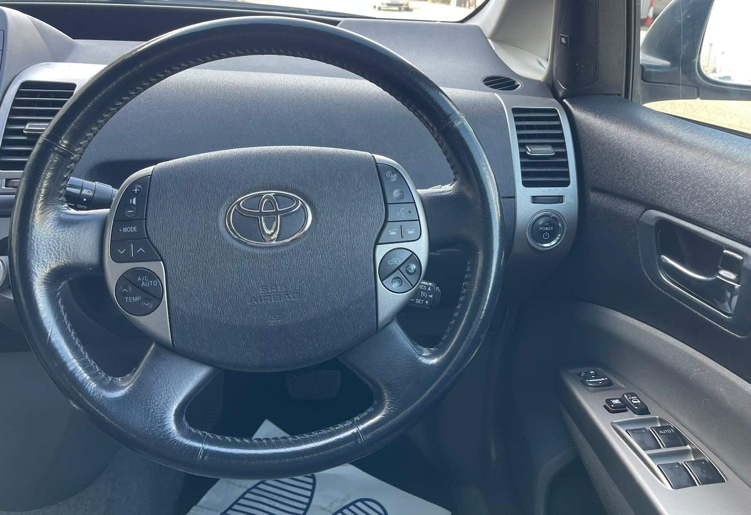 Used Toyota Prius for sale - 77957583: Photo 8