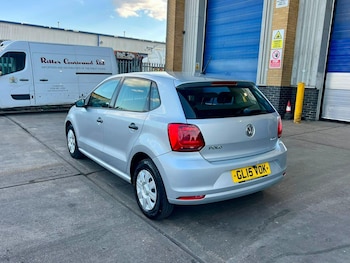 Used Volkswagen Polo 2015 for sale - 79224641: Photo