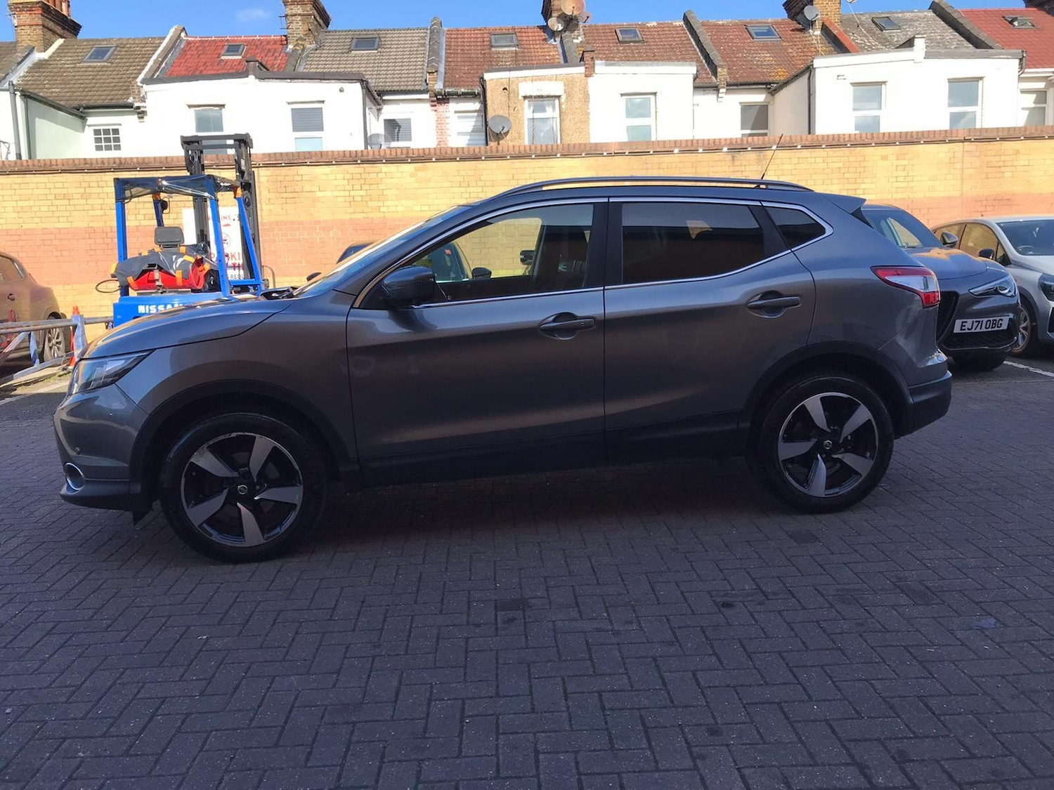 Used Nissan Qashqai 2016 for sale - 77939923: Photo 5