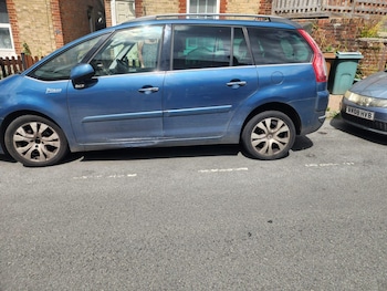 Used Citroen Grand C4 Picasso 2012 for sale - 79212496: Photo