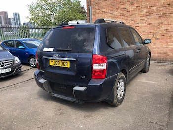 Used Kia Sedona 2009 for sale - 78548105: Photo