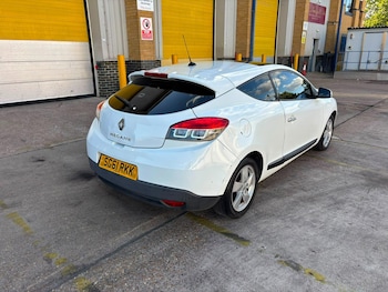Used Renault Megane 2011 for sale - 79388492: Photo