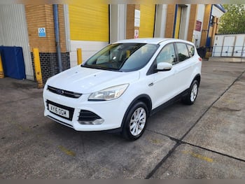 Used Ford Kuga 2016 for sale - 79608996: Photo