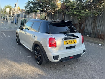 Used MINI Hatch 2018 for sale - 78348269: Photo