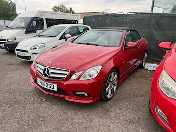 Used Mercedes-Benz E Class 2011 for sale - 78516950: Photo