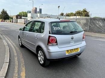 Used Volkswagen Polo 2009 for sale - 78772743: Photo