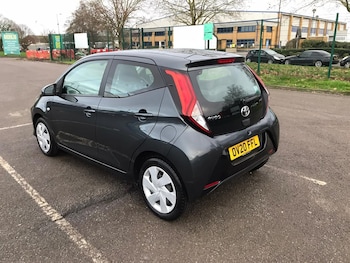 Used Toyota AYGO 2020 for sale - 77523858: Photo