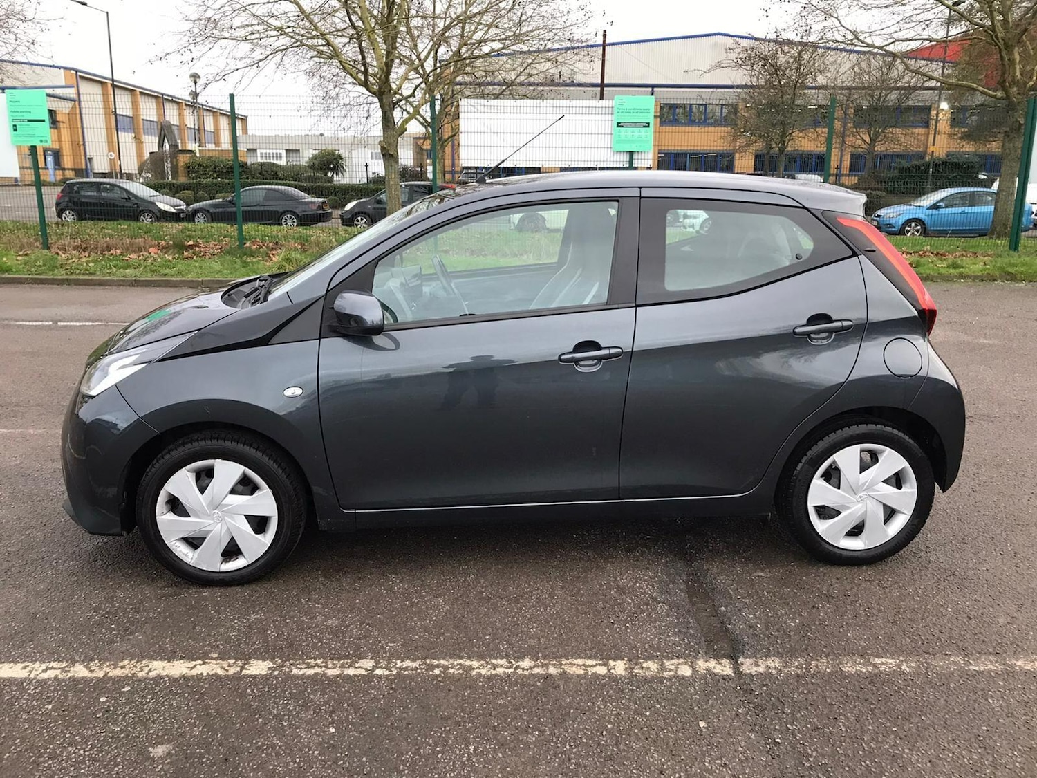 Used Toyota AYGO 2020 for sale - 77523858: Photo 6