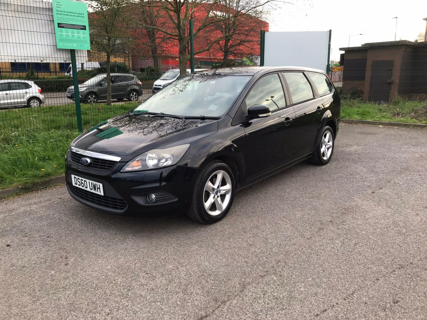 Used Ford Focus 2010 for sale - 78034163: Photo 3