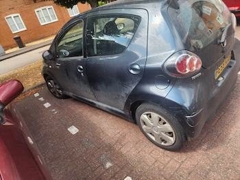 Used Toyota AYGO 2009 for sale - 79412003: Photo