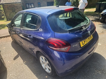 Used Peugeot 208 2017 for sale - 79169733: Photo