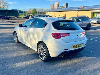Used Alfa Romeo Giulietta 2012 for sale - 78185459: Photo