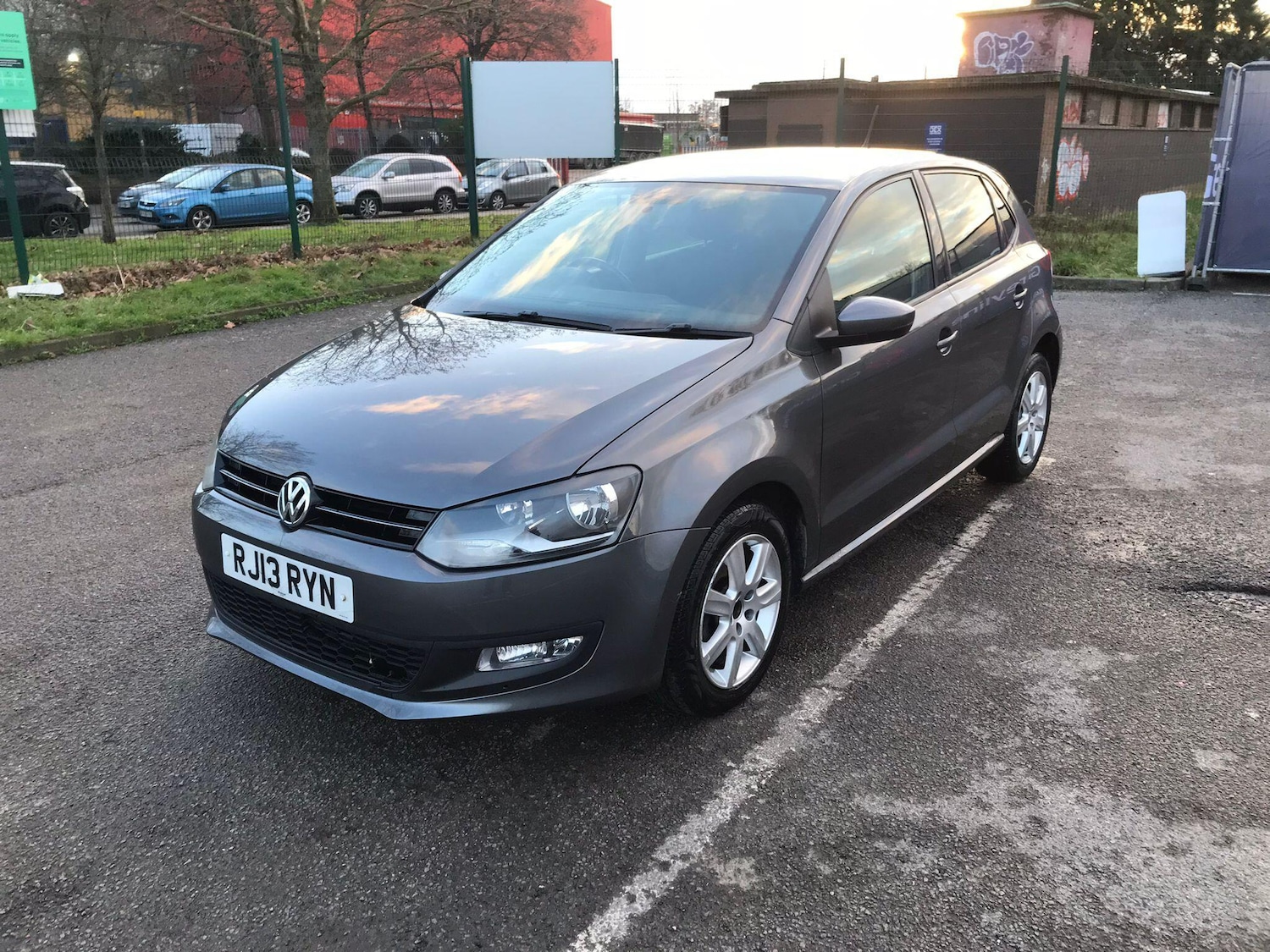 Used Volkswagen Polo 2013 for sale - 77440318: Photo 2