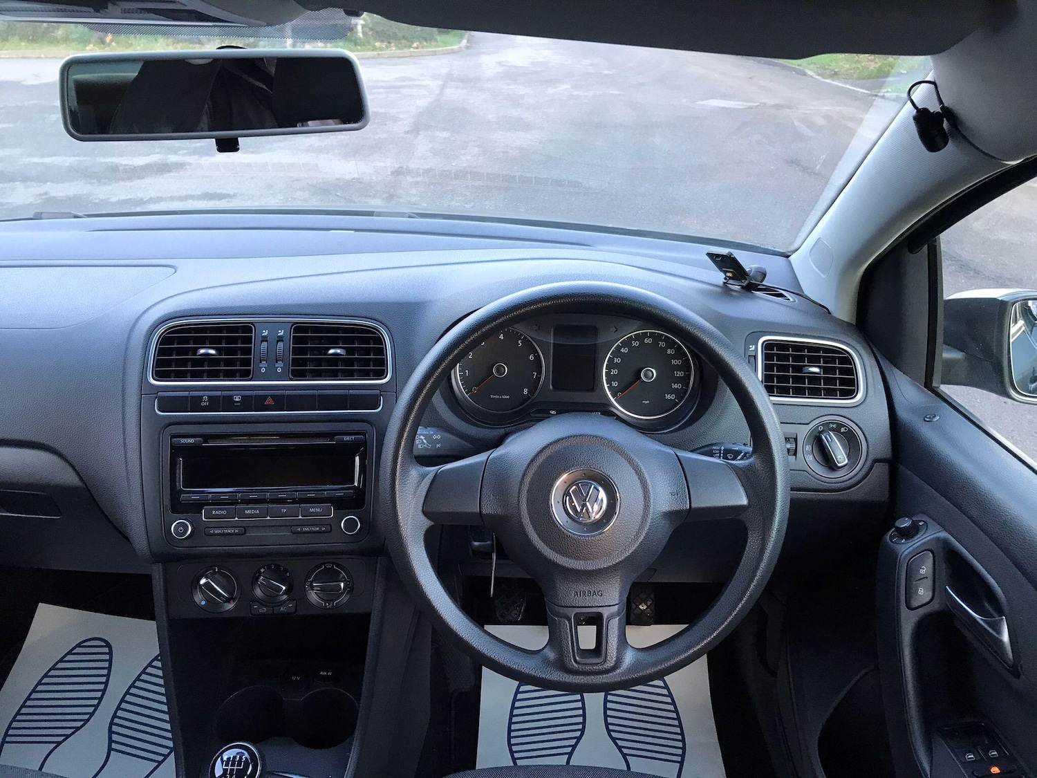 Used Volkswagen Polo 2013 for sale - 77440318: Photo 9