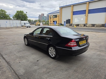 Used Mercedes-Benz C Class 2006 for sale - 79362119: Photo