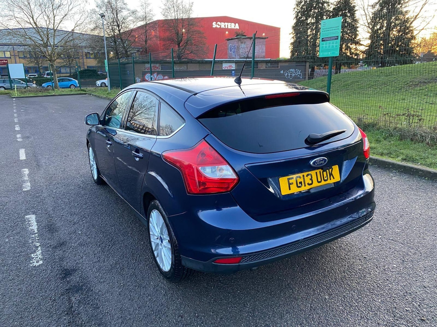 Used Ford Focus 2013 for sale - 77130630: Photo 4