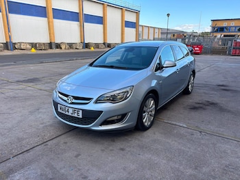 Used Vauxhall Astra 2014 for sale - 79396096: Photo