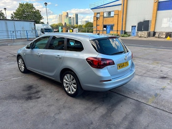 Used Vauxhall Astra 2014 for sale - 79396096: Photo