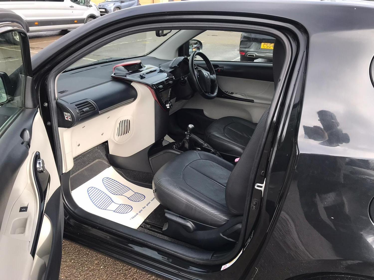 Used Toyota IQ 2011 for sale - 77523959: Photo 11