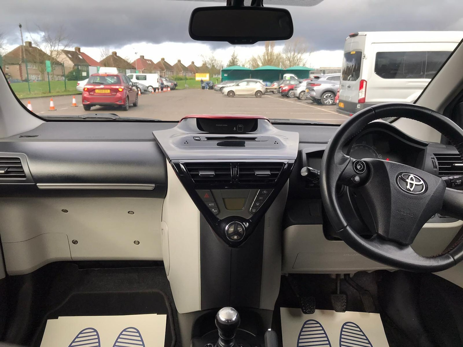 Used Toyota IQ 2011 for sale - 77523959: Photo 9