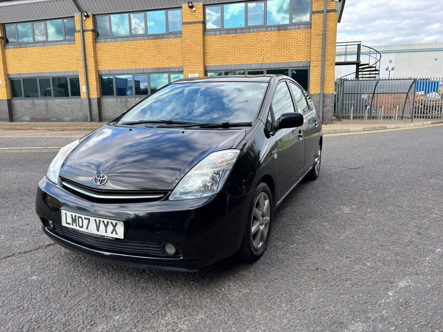 Used Toyota Prius 2007 for sale - 77030989: Photo 2