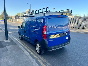 Used Vauxhall Combo 2015 for sale - 78307320: Photo