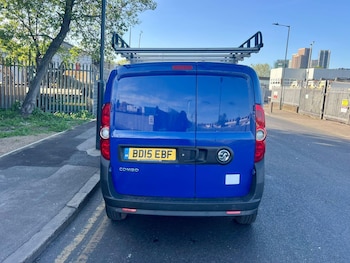 Used Vauxhall Combo 2015 for sale - 78307320: Photo