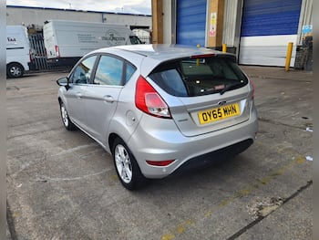 Used Ford Fiesta 2015 for sale - 79687988: Photo