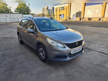 Used Peugeot 2008 2017 for sale - 79496333: Photo