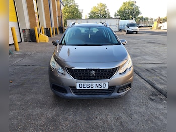 Used Peugeot 2008 2017 for sale - 79496333: Photo