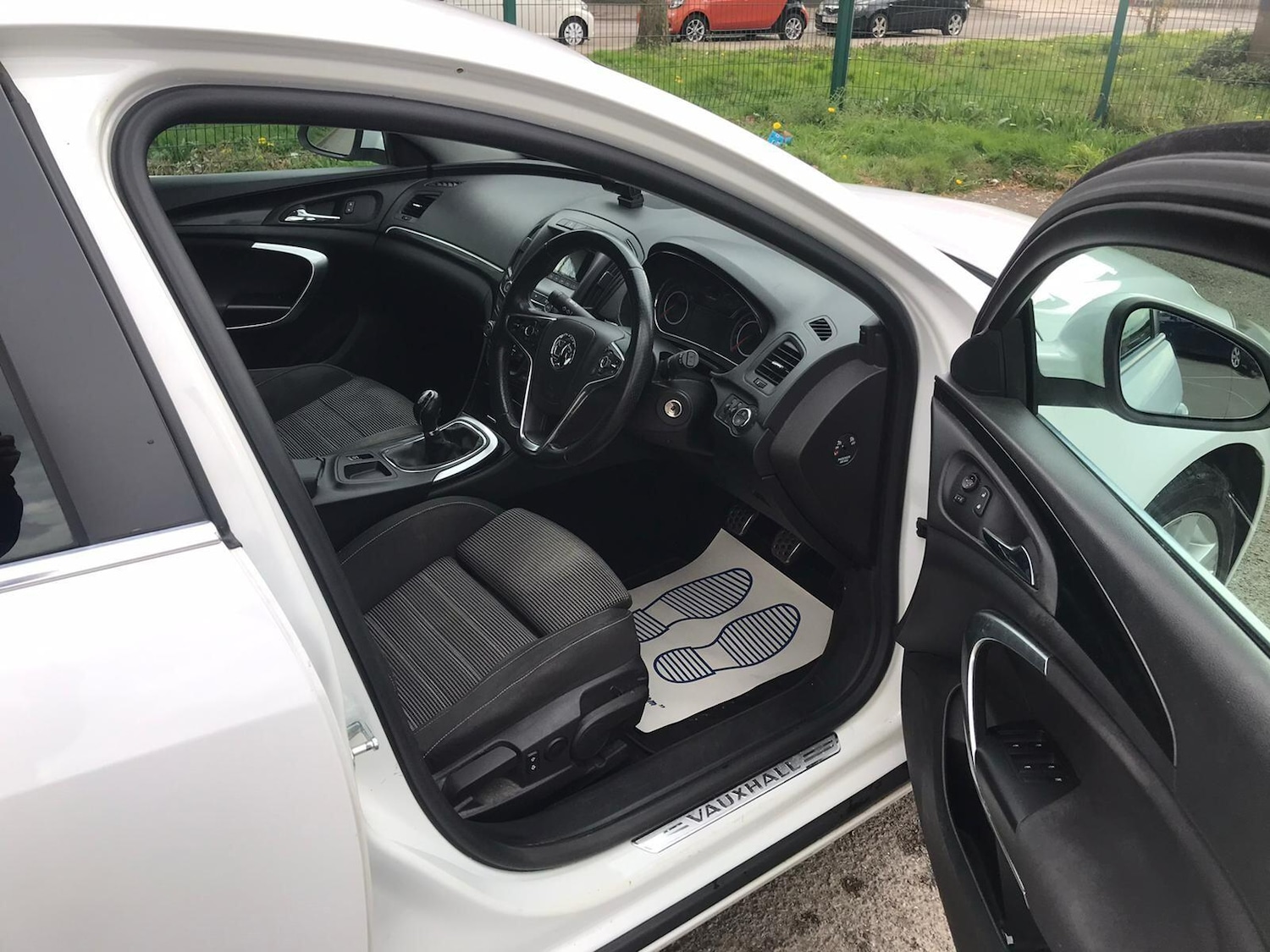 Used Vauxhall Insignia 2014 for sale - 78086504: Photo 10