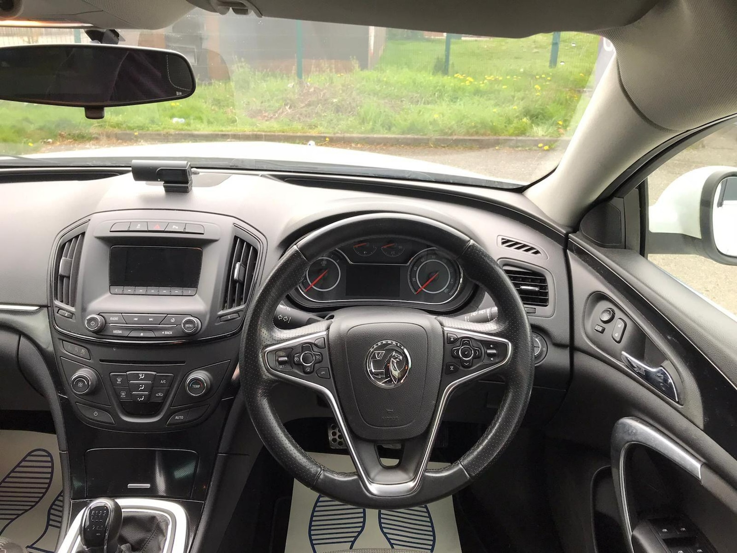 Used Vauxhall Insignia 2014 for sale - 78086504: Photo 12